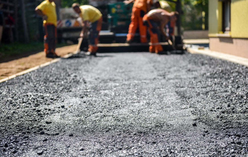 Advantages of Asphalt Milling & Topping – What Is It & Why You